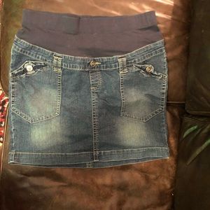 Over belly denim skirt
